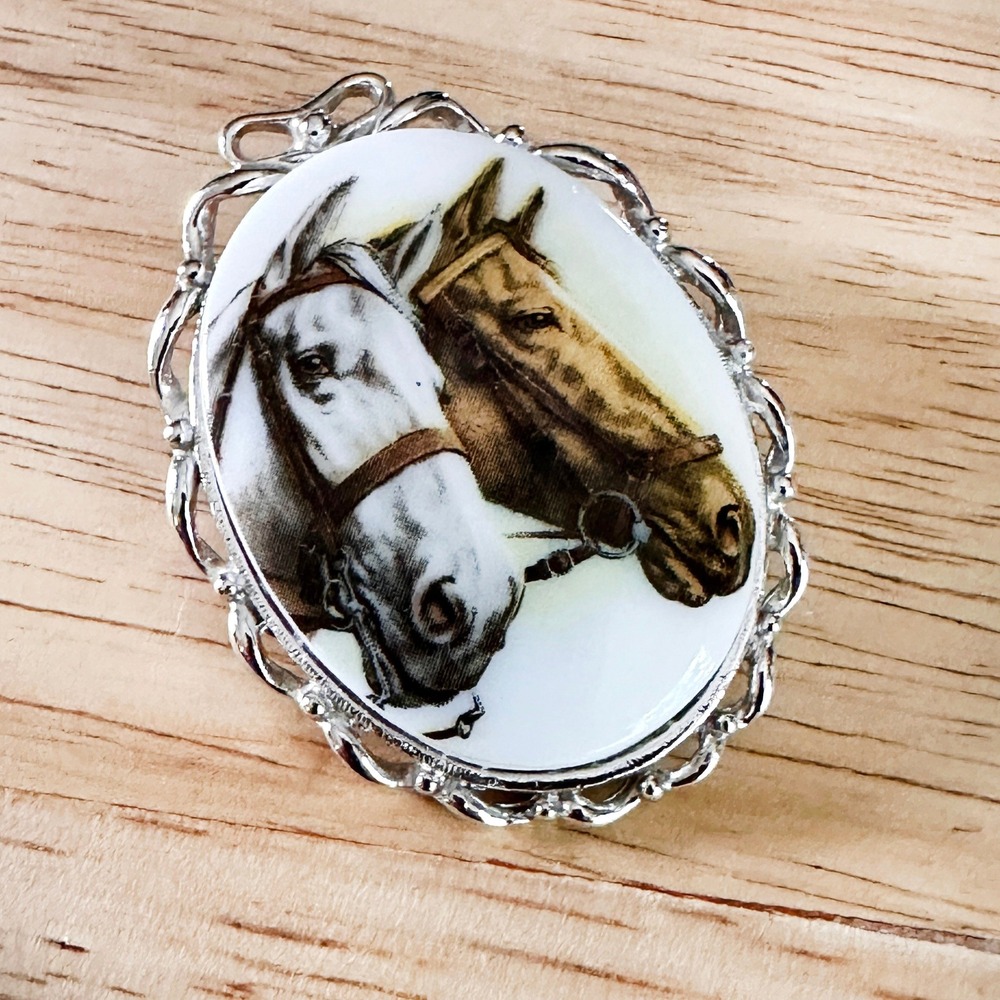 Southwestern Western Porcelain Double Horse Portrait Cameo Brooch Pin 1.5"x2"
